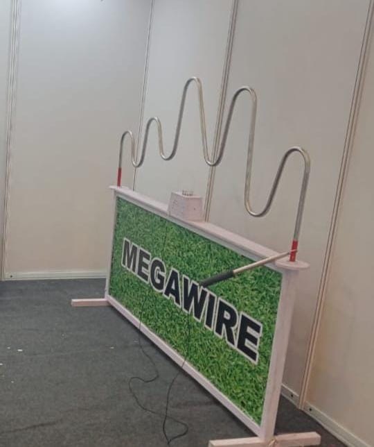 buzz the wire game on rent for event and parties