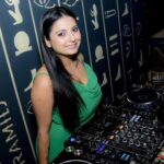 hire female dj tuhina for event party delhi gurugram noida faridabad manesar1